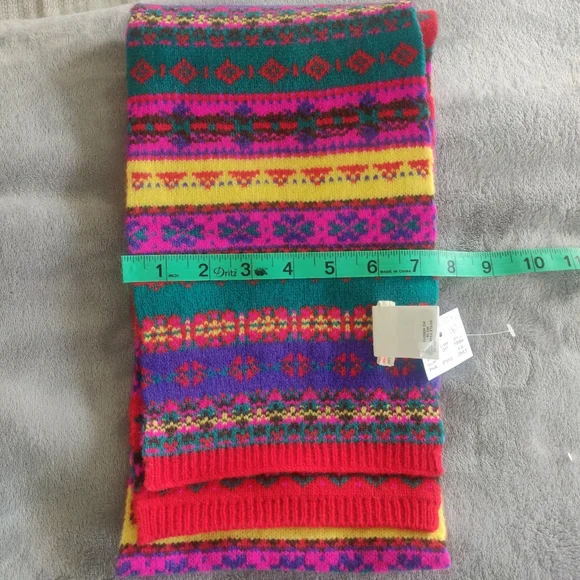 New!J.Crew in fair isle Multi colored Crewcuts 100% wool scarf & gloves Kids set - Picture 10 of 12